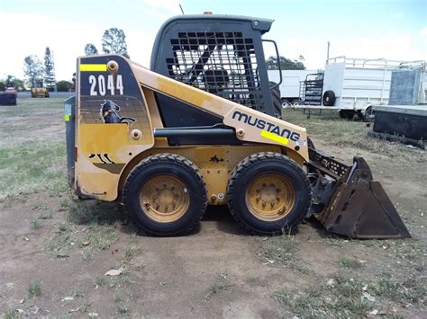 2044 mustang skid steer for sale|mustang 2044 skid steer manual.